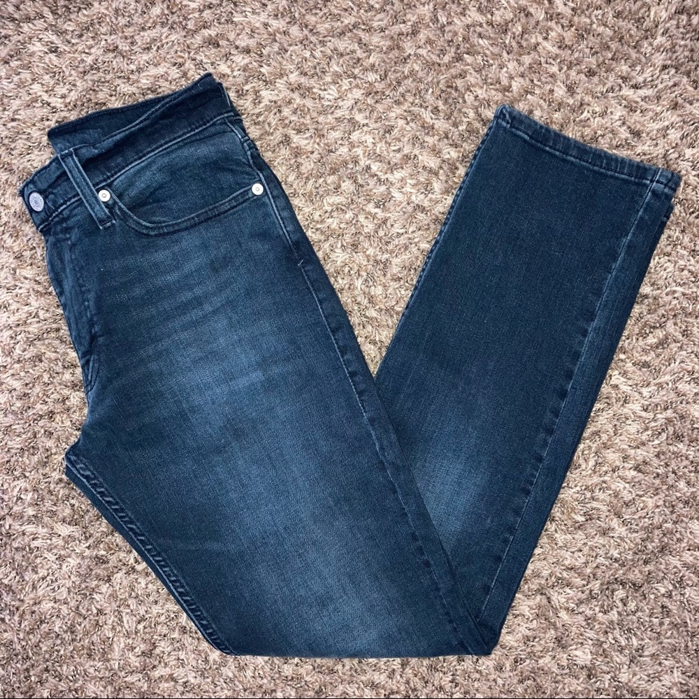 Men’s Levi’s Slim Fit Jeans size 31/32 Worn 3-4 Times